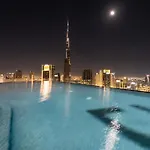 Luxury Apartment At Paramount Midtown Hotel - Downtown Dubai - Full Burj Khalifa View - Highest Infinity Swimming Pool