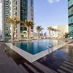 Charming Comfy 2-Bedroom Apartment In Dubai Marina