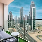 Lux Apartment In Downtown I Walk To Dubai Mall