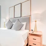 Stylish Upgraded 3Br Retreat In Dubai Marina