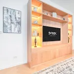 Stylish Upgraded 3Br Retreat In Dubai Marina