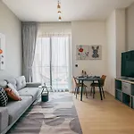 Beautiful 1Br City View