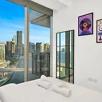Brand New! Dubai Eye & Jbr Beach Panorama!