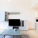 Chic 1Br Iris Amber Al Jaddaf