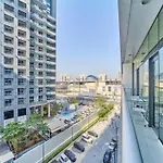 First Class Apartments In Seven Palm With Direct Access To The West Palm Beach And Nakheel Mall