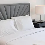 Stunning High-Floor 1Br Near Marina & Jbr