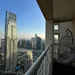Cloud 40 - Apartment In Downtown With Burj View