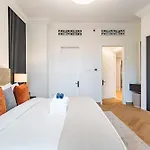 Upgraded 1Br Retreat With Iconic Burj Khalifa Views