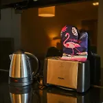 Upgraded Luxury Studio - Jw Marriott Marina - Amazing Marina View