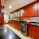 Lunar Cozy Hostel - Jbr