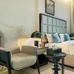Modern Stay In Business Bay Hub
