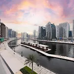 Luxury Apartment With Views Of Burj Khalifa 15 Northside