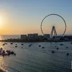 Luxury Beachfront 3 Bed Apt In Dubai Jbr