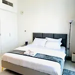 Dezire Delight