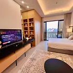 Palm Jumeirah, Studio, Fantastischer Meer-, Beach- Und Skyline Blick, Strand
