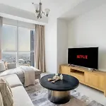 Magnificiant 1Br Apartment In Court Tower With Canal View