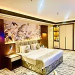 Raintree Rolla Hotel