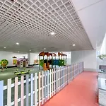 Phaedrus Living Dubai Marina Arcade Residence