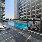 Elegant 1 Bed Apartment In Binghatti Creek