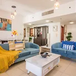 Spacious 4 Bedroom Apartment In Jbr, 5-Min Walk To The Beach, Marina Views