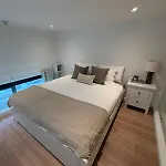 Stunning New Loft Studio In Jvc