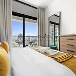 High-Floor And Spacious 1Br At Binghatti Emerald
