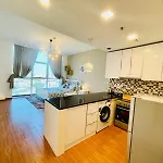 Studio Apartment In Jumeriah Village Triangle District 2