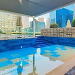 Higuests - Vibrant 1Br In Business Bay