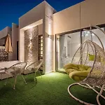 Stunning Private Pool 4 Bedroom House - Damac Hills 2 Dubai Land