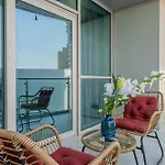 Marcopolo - Stylish 3Br Marina Hub - Panoramic Views