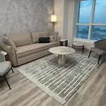 46Th Flr Marina Luxury Stay