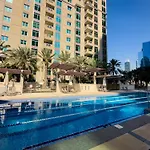 Naseem - Elegant 2Br Retreat With Balcony In Dubai Marina