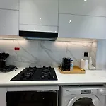 Chic & Modern 1Br In Jvc With Full Amenities