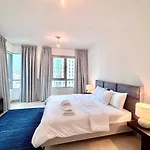 Tiffany Apartment Downtown Dubai