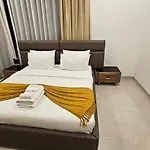 Elegant 2-Bedroom Apartment With Private Balconies & En-Suite Luxury In Meydan Avenue
