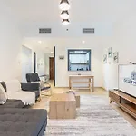 Elegant Home In The Heart Of Marina