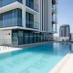 Modern & Elegant 1Br Apartment In Jvc