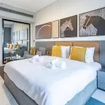 Sleek Studio Apartment Mag 318