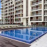 Chic Studio With Gym, Sauna, Pool & Tennis Court