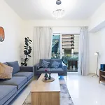 Central Comfort Cozy Living Ag Tower Business Bay