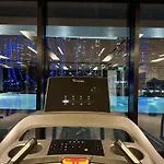 Burj Khalifa Poolview 1Br Apartment For 4 People