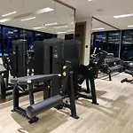 Burj Khalifa Poolview 1Br Apartment For 4 People
