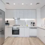 Elegant 1-Bedroom Apartment For 2 Near To Burj Khalifa
