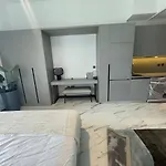Brand New Chic Studio Apartment 8Min To Downtown