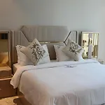 Casa Royale Vacation Home - Dubai Marina