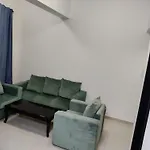 1Br In Dubai Marina Near Metro