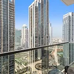 Spacious 2 Bedroom In Act1 Act 2 Downtown