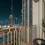 Amazing 2Br Home Burj Khalifa View Steps Walk To Dubaimall