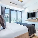 Paramount Hotel Midtown 2Br With Burj Khalifa Views