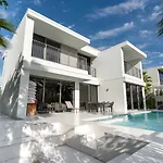 Dubai Hills - Private Pool 5 Bedroom Villa